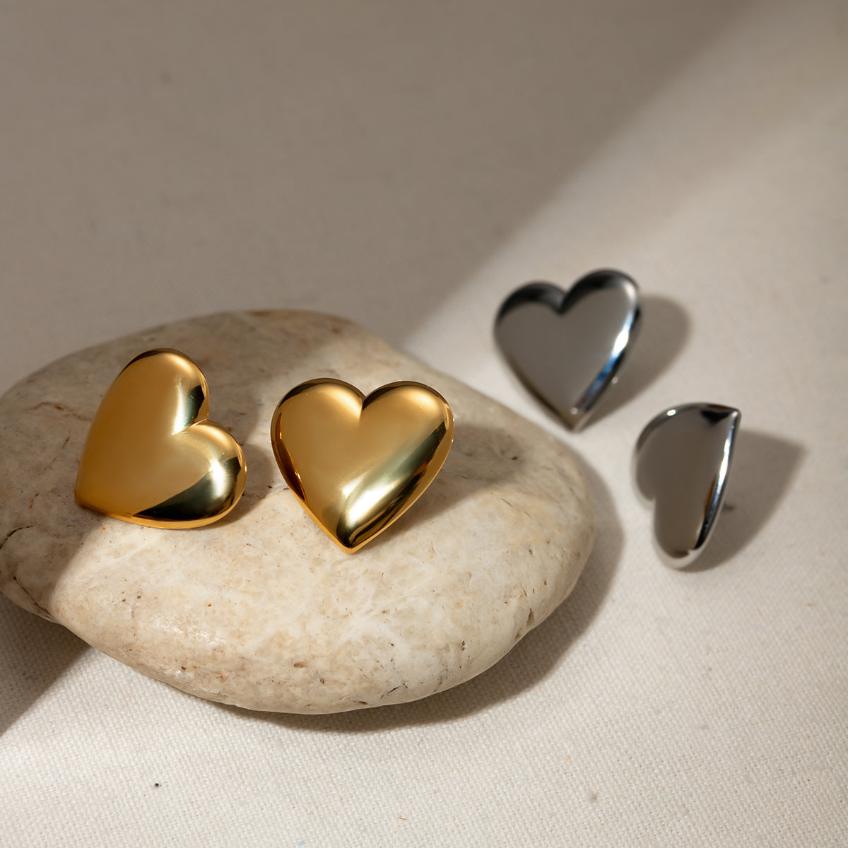 Stainless Steel Heart Stud Earrings Stainless Steel Heart Stud Earrings